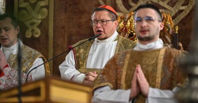 Metropolita krakowski: pokój się rodzi na poziomie serca; nie wymusi się go bronią